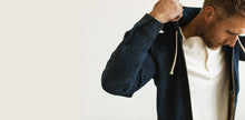 Load image into Gallery viewer, The Après Hoodie in Indigo Waffle
